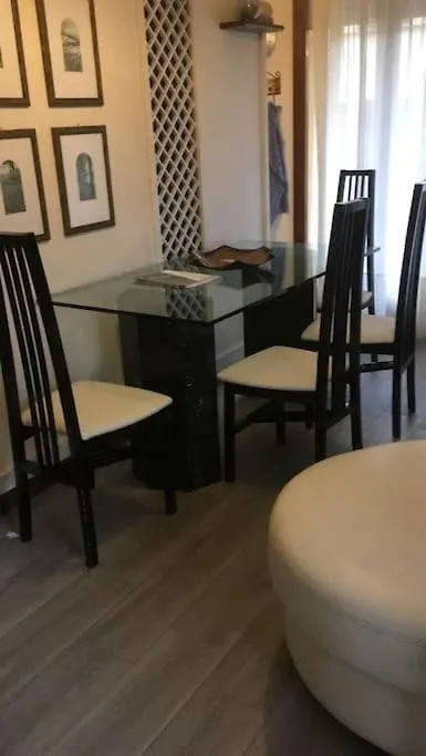 マッサCasa Con Giardino Vicino Al Mareアパートメント 0*, Massa